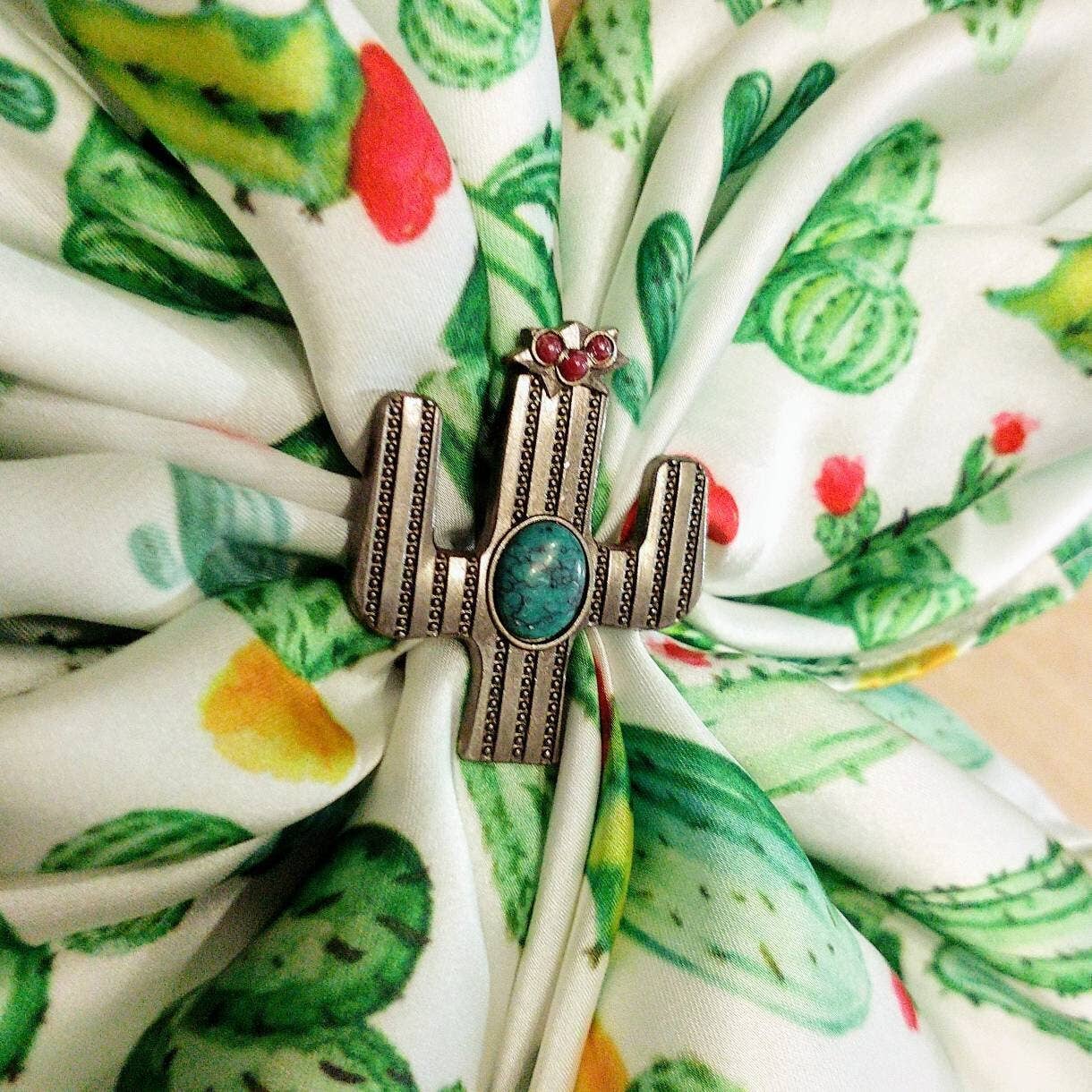 Wild Rag SLIDE 1.5" Cactus w/ Turquoise stone