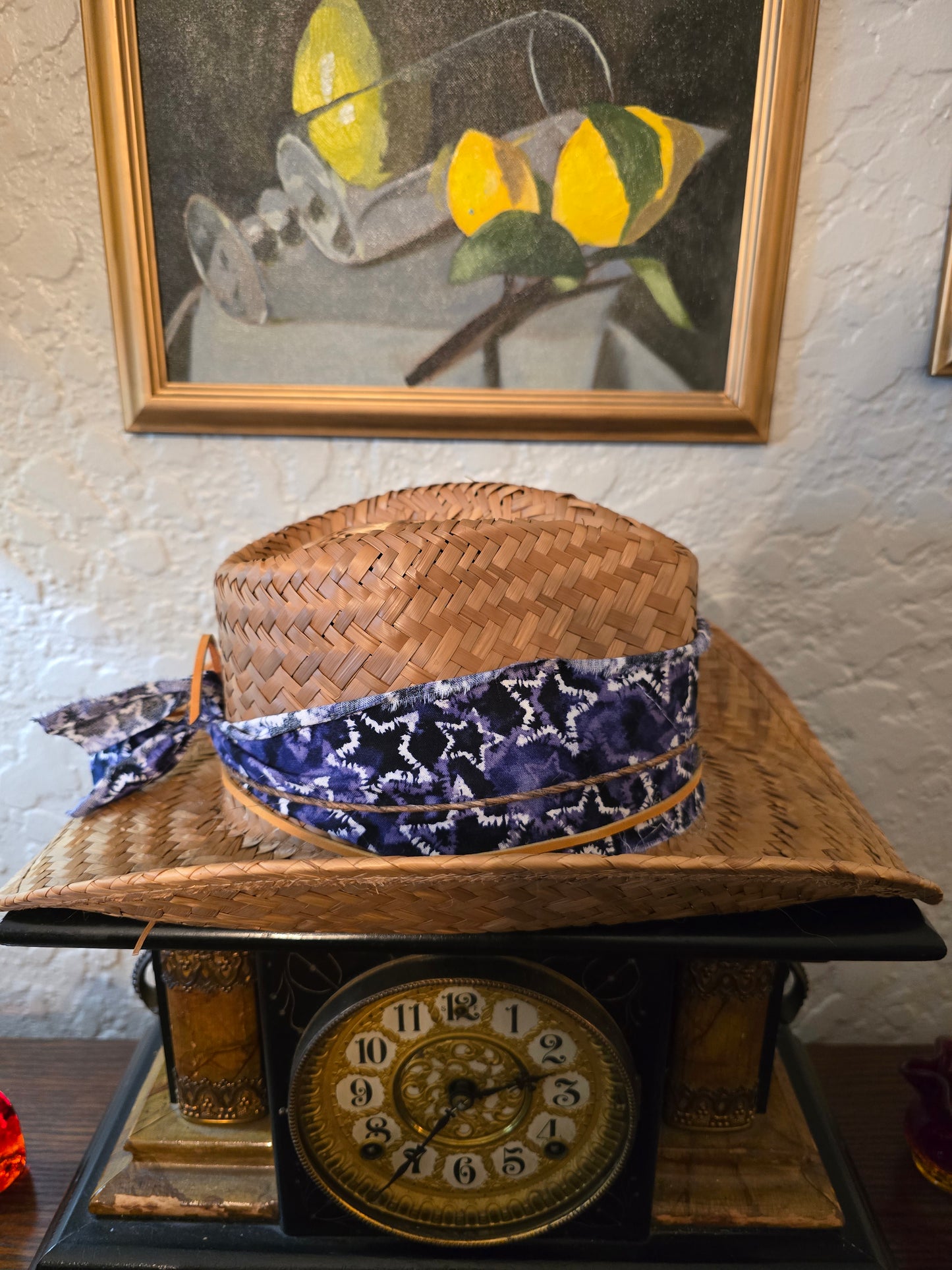 Rugged Straw Cowboy Hat with Star Print Hatband & Black Feathers